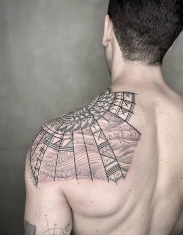 Stunning Shoulder Tattoo
